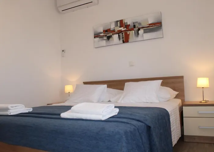 Apartments Valeria