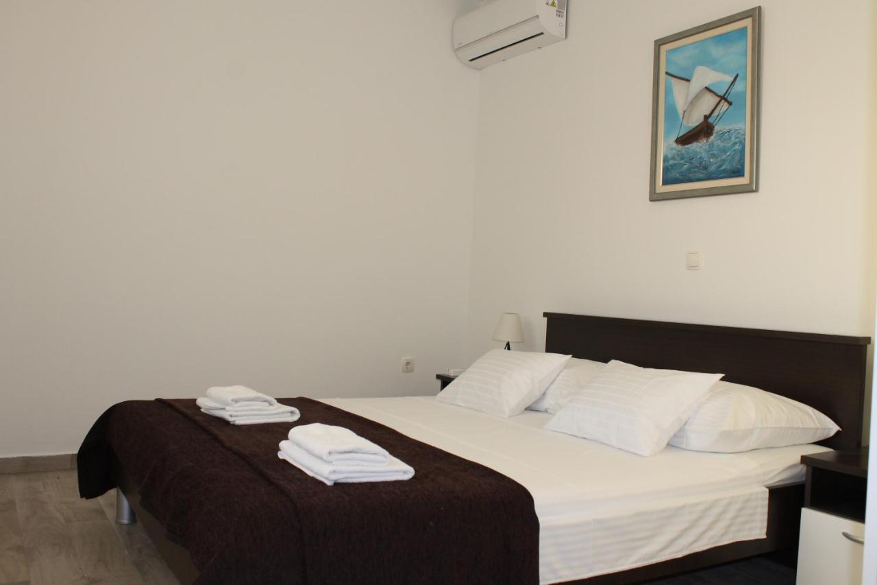 Apartments Valeria * Kastela