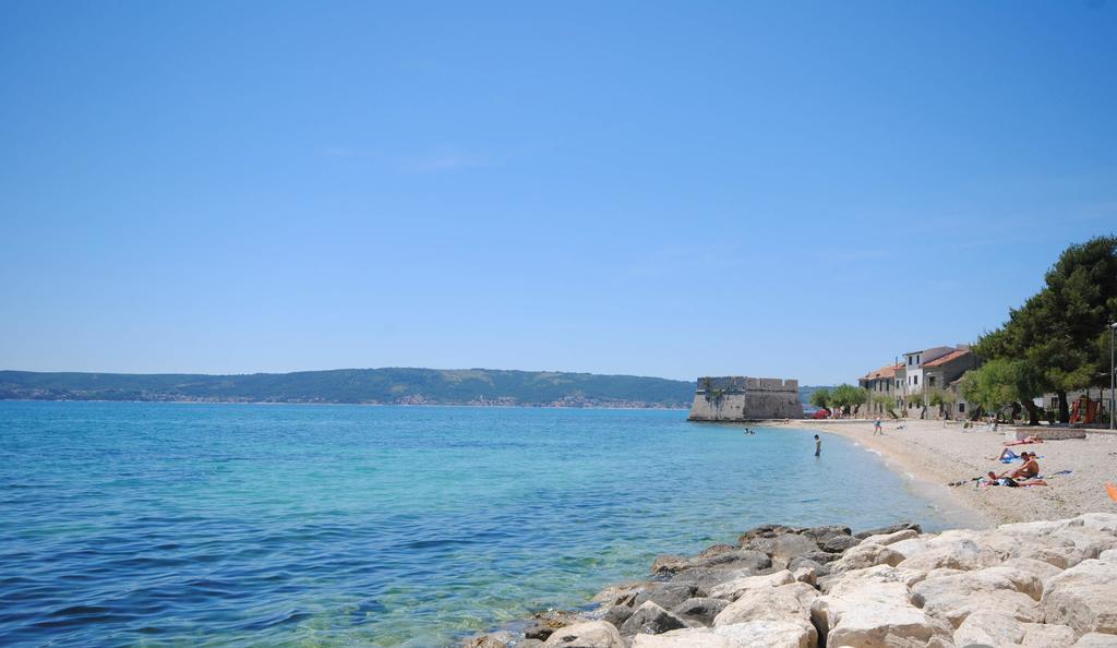 Apartments Valeria * Kastela
